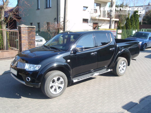 Przyciemnianie szyb - Mitsubishi L200 (4) Pickup