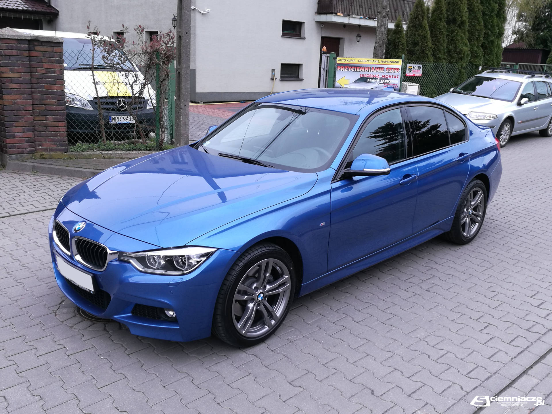 Przyciemnianie szyb - BMW 3 sedan