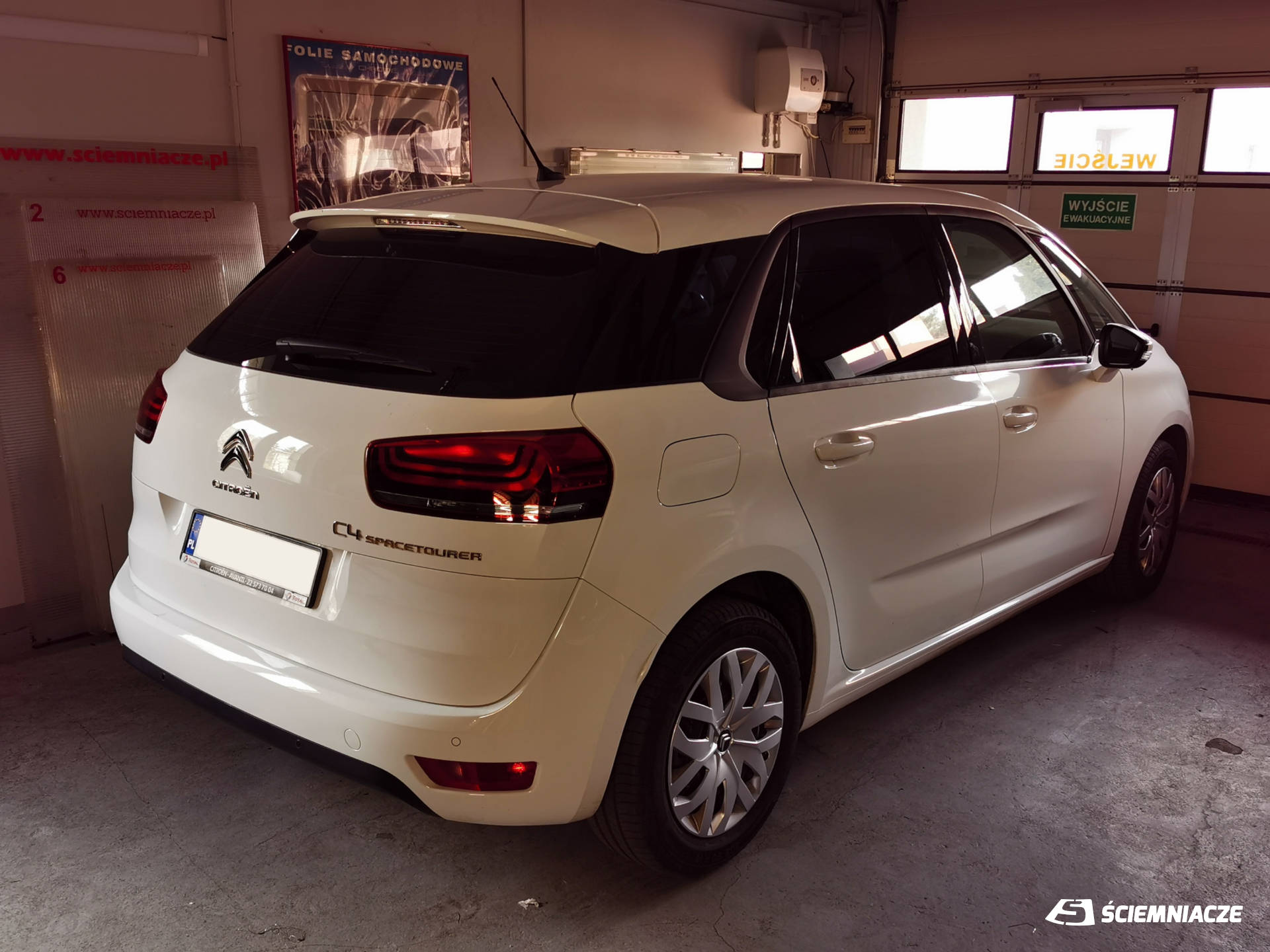 Przyciemnianie szyb - Citroen C4 Spacetourer hatchback